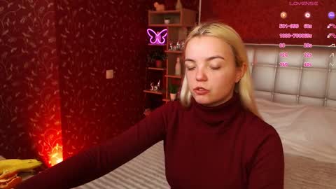 Snapshot of lilieanori chatting on 02-06-25, 11:15 Lilie online show from 02-06-25, 11:15