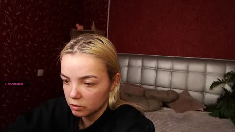 Snapshot of lilieanori chatting on 02-09-25, 05:22 Lilie online show from 02-09-25, 05:22