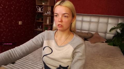 Snapshot of lilieanori chatting on 02-10-25, 09:04 Lilie online show from 02-10-25, 09:04