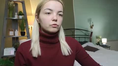 Snapshot of lilieanori chatting on 02-15-25, 08:00 Lilie online show from 02-15-25, 08:00