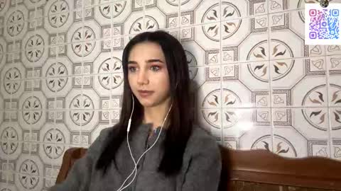Snapshot of lilihalvorsen chatting on 11-19-25, 10:10 Lina online show from 11-19-25, 10:10