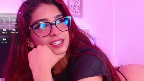 Lilith Savett online show from 02-05-25, 06:26