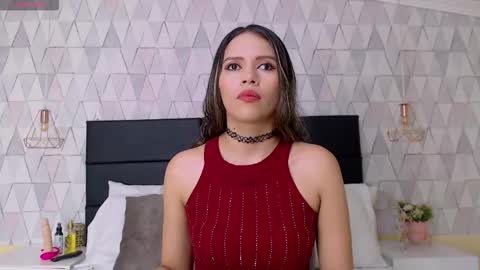 LilyJensen online show from 10-05-25, 09:02