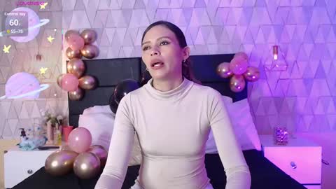 LilyJensen online show from 10-08-25, 09:01