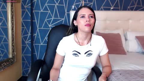 LilyJensen online show from 10-13-25, 07:58