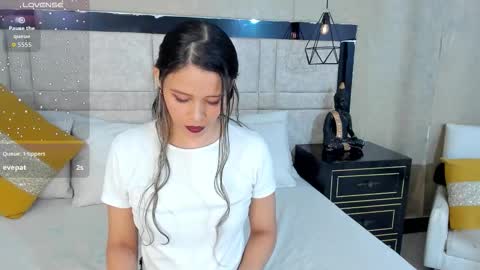 LilyJensen online show from 01-08-26, 07:16