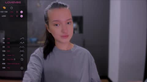             ...  online show from 10-28-25, 06:54