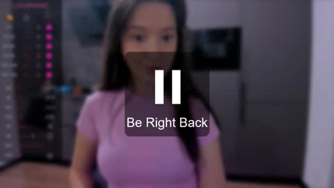 Snapshot of lililaluna chatting on 12-13-25, 07:53 ... online show from 12-13-25, 07:53