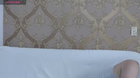 lilimini online show from 12-06-24, 01:40