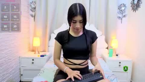 Snapshot of liliopal chatting on 02-13-26, 12:12 Lilia online show from 02-13-26, 12:12