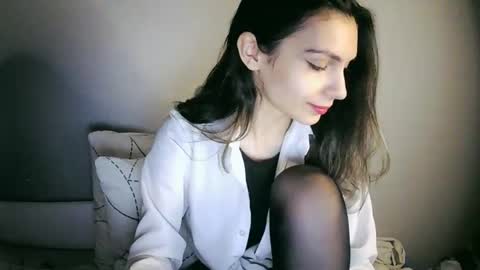 lilirose online show from 01-23-25, 03:43