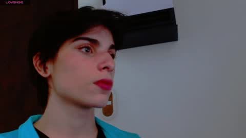 lilit233 online show from 01-10-26, 06:53