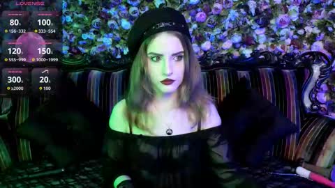 lilit_el_ online show from 11-29-25, 07:33