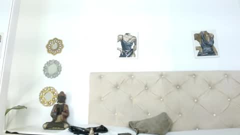 Lilit Kyteler online show from 01-31-25, 06:03