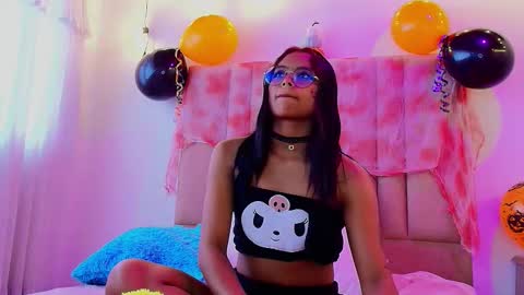 lilith_and_draven online show from 10-31-25, 09:05