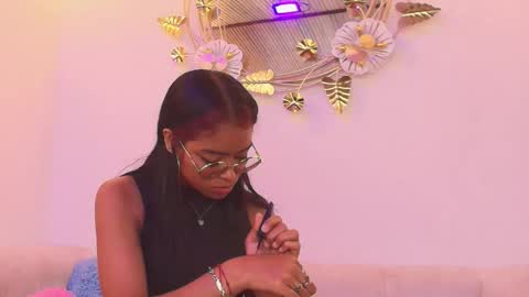 lilith_and_draven online show from 11-22-25, 09:58