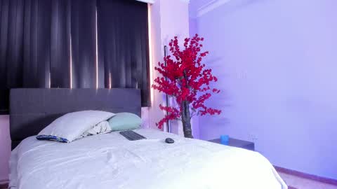 Lili  Marcus online show from 02-26-25, 10:20