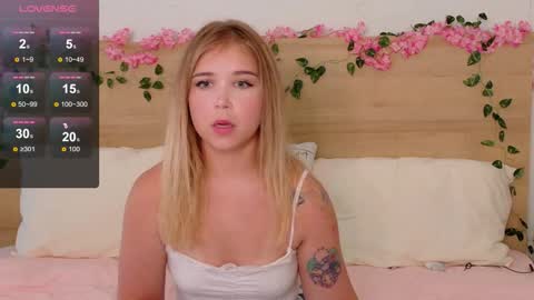 Lilith Bonheur online show from 10-17-25, 11:40