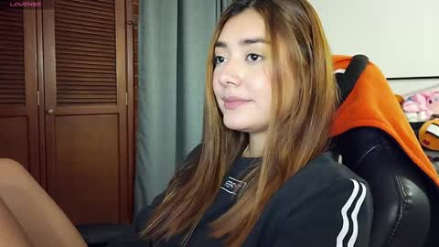 Lilith online show from 10-23-25, 05:07