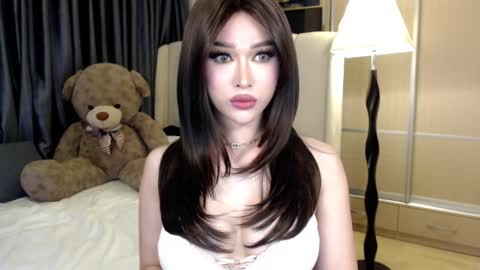 Snapshot of lilith_mazikeen69 chatting on 01-08-25, 08:18 QUEEN LILITH BORBON online show from 01-08-25, 08:18