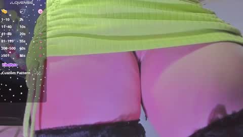 lily online show from 02-09-25, 11:57