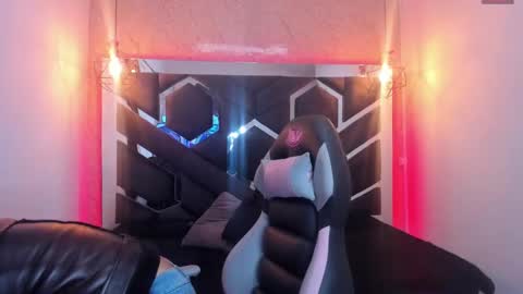  Lilith   online show from 02-13-25, 11:17