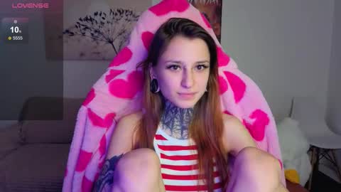 lilith_poison online show from 09-25-25, 06:22
