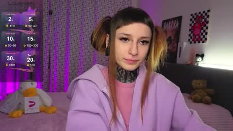 lilith_poison online show from 10-31-25, 06:09