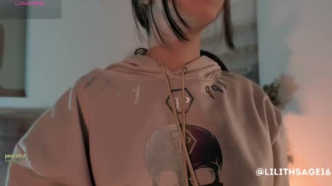 lilith_sage_ online show from 09-28-25, 11:59