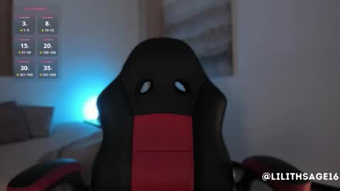 lilith_sage_ online show from 10-11-25, 11:42