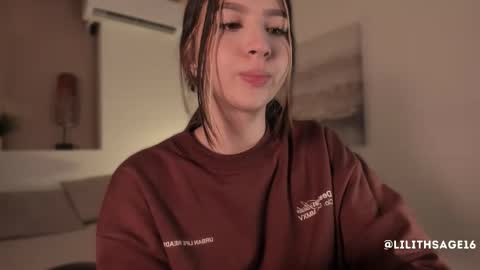 lilith_sage_ online show from 10-28-25, 11:47