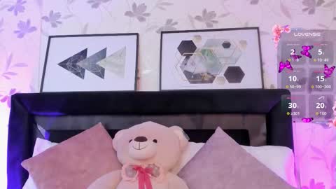 lilith_thompson online show from 09-21-25, 09:16