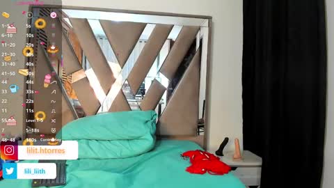 liliINDEPENDENT MODEL online show from 11-18-25, 10:09