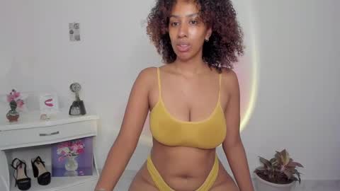 Alejandra  online show from 02-16-25, 03:58
