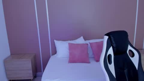 Snapshot of lilith_visser chatting on 02-13-26, 07:21 L I L I online show from 02-13-26, 07:21