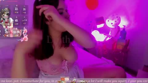 L I L I  online show from 04-07-26, 07:03