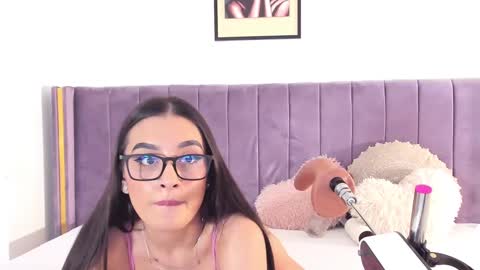 Lily online show from 02-10-25, 06:24