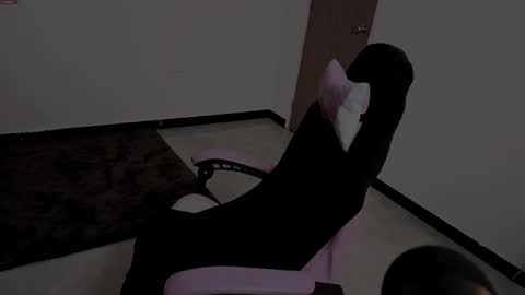 Lilith online show from 11-23-25, 01:11