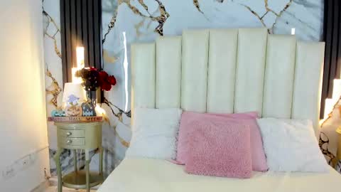 Lilith  online show from 10-21-25, 05:19