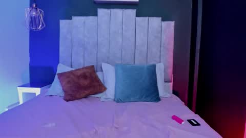 Lili  online show from 01-14-26, 07:08