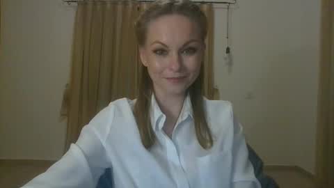 lilithnewdawn online show from 02-08-26, 09:29