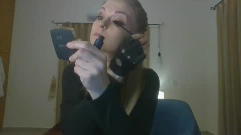 lilithnewdawn online show from 02-11-26, 05:40