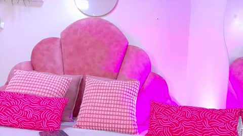lilithsmith__ online show from 09-13-25, 11:32
