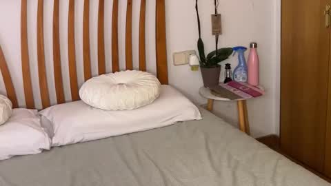 Snapshot of lilithvesper chatting on 11-05-25, 05:24 Lilith Marco online show from 11-05-25, 05:24