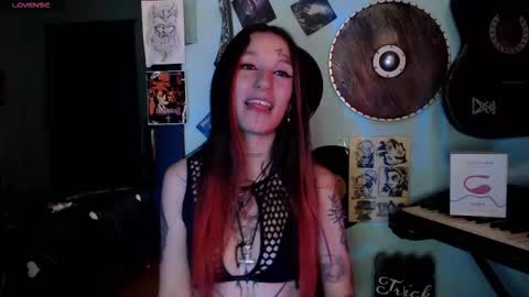 Snapshot of lilithword chatting on 11-25-25, 08:42 Call me Lilith online show from 11-25-25, 08:42