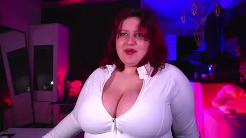 Liliya moon online show from 01-15-26, 04:50