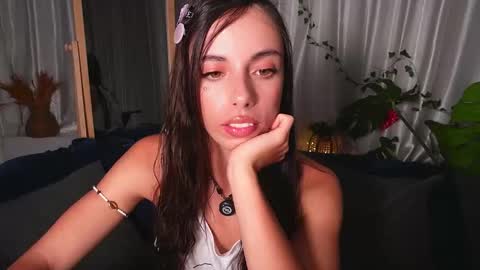 Lill Dayna online show from 11-18-25, 12:09