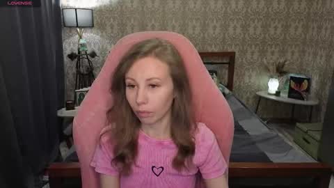 Snapshot of lill_mary chatting on 01-18-26, 06:50 Maria online show from 01-18-26, 06:50