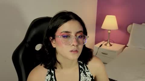 Snapshot of lillianderson chatting on 10-17-25, 11:57 lillianderson - Next stream start at 0700hs GTM-3 online show from 10-17-25, 11:57