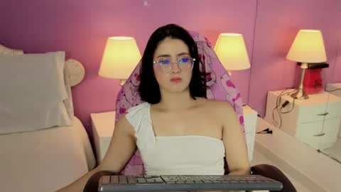 Snapshot of lillianderson chatting on 10-24-25, 11:50 lillianderson - Next stream start at 0700hs GTM-3 online show from 10-24-25, 11:50